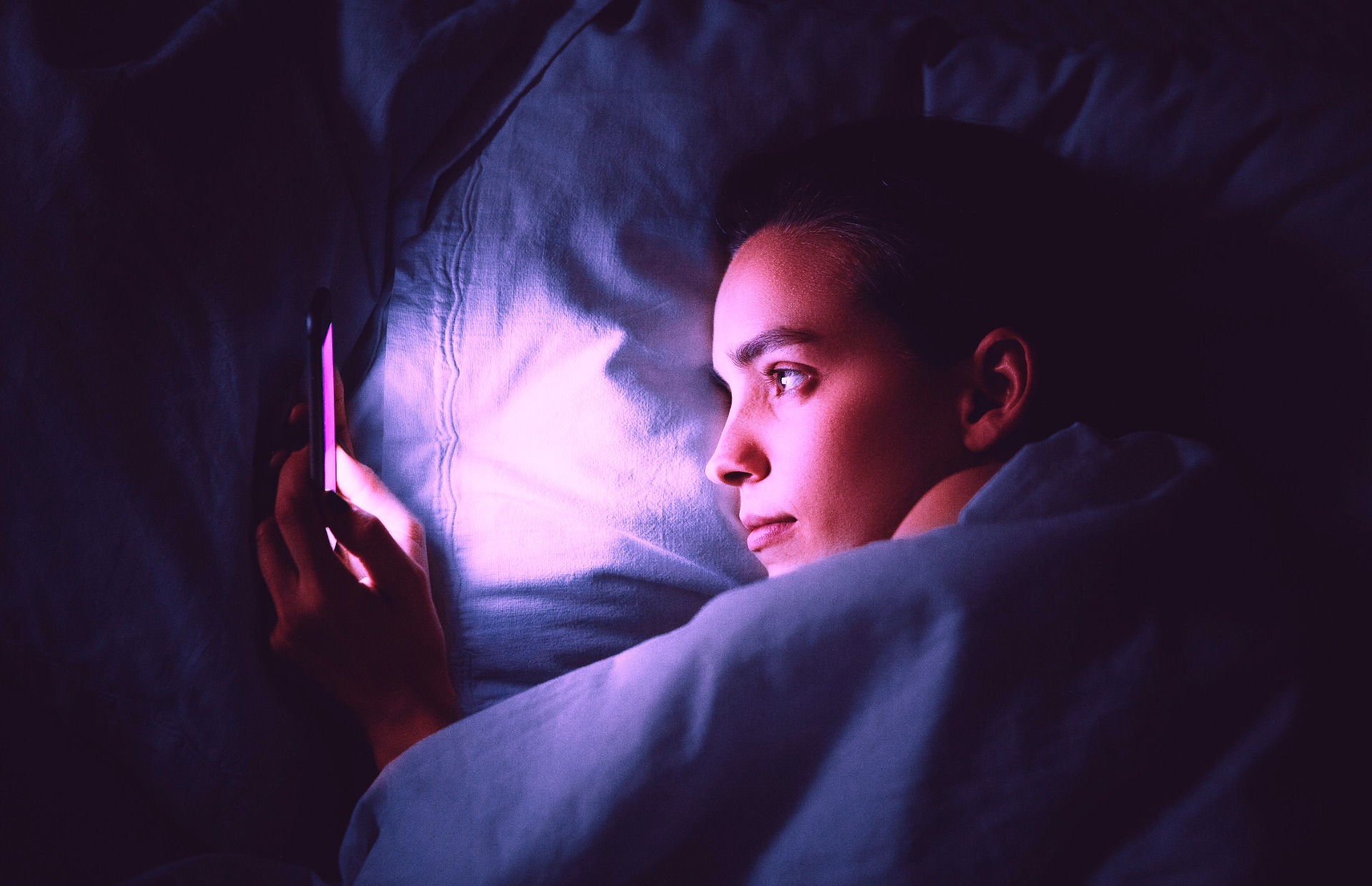 Night Game is Best Played in Bed at Night, with Your Device in the Horizontal Position